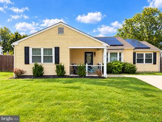 43 MARY ELLEN LN, Sicklerville, NJ 08081