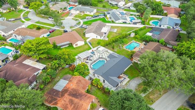 10316 SW 50th St, Cooper City, FL 33328