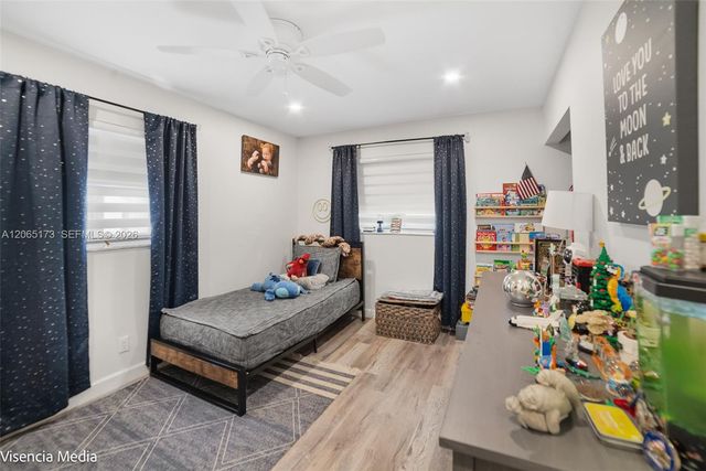 10316 SW 50th St, Cooper City, FL 33328