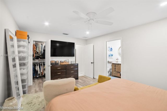 10316 SW 50th St, Cooper City, FL 33328