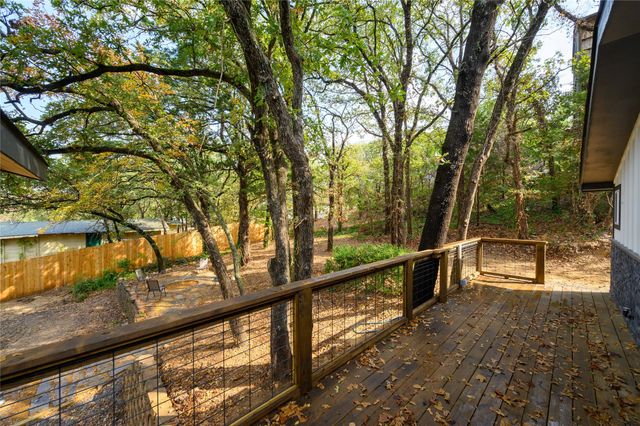 491 Black Forest Drive, Pottsboro, TX 75076