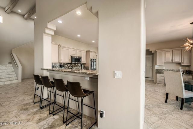 1815 W SENTINEL ROCK Road, Phoenix, AZ 85086