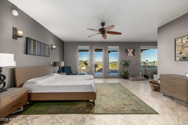 1815 W SENTINEL ROCK Road, Phoenix, AZ 85086