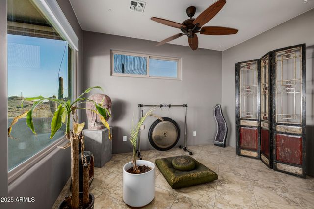 1815 W SENTINEL ROCK Road, Phoenix, AZ 85086