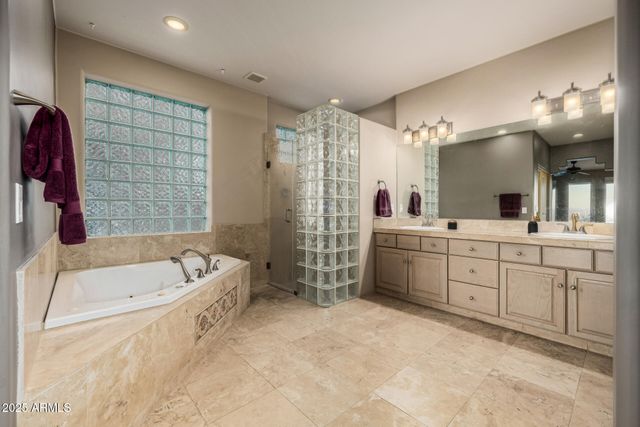 1815 W SENTINEL ROCK Road, Phoenix, AZ 85086