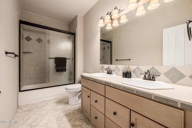 1815 W SENTINEL ROCK Road, Phoenix, AZ 85086