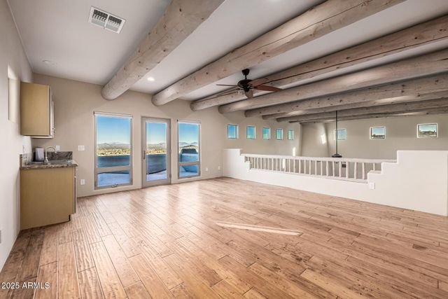 1815 W SENTINEL ROCK Road, Phoenix, AZ 85086