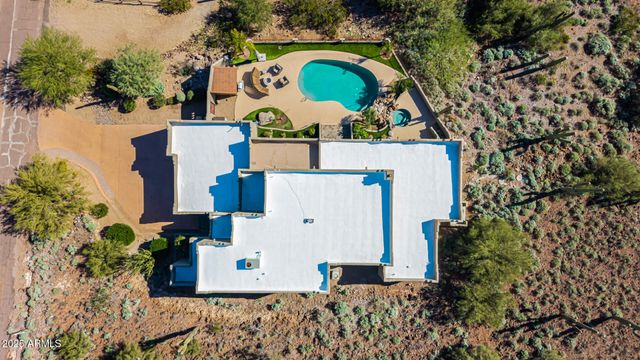 1815 W SENTINEL ROCK Road, Phoenix, AZ 85086