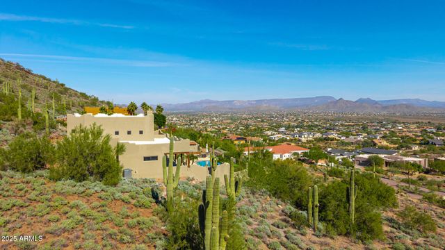 1815 W SENTINEL ROCK Road, Phoenix, AZ 85086