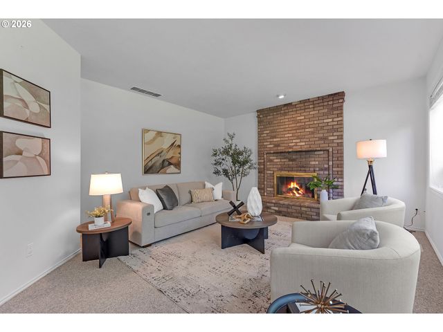 2250 RIVER HEIGHTS Cir, West Linn, OR 97068