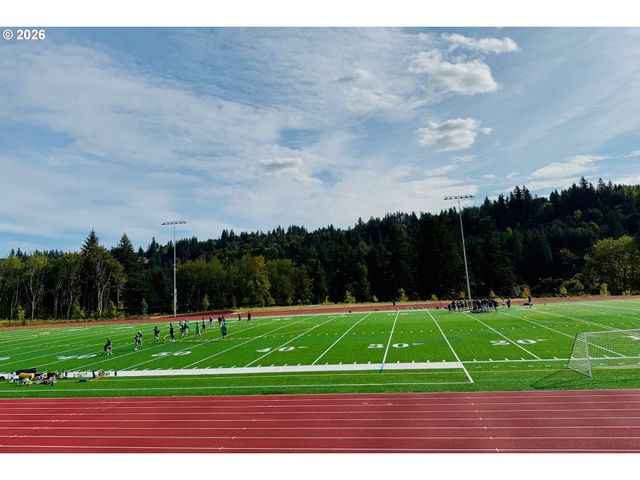 2250 RIVER HEIGHTS Cir, West Linn, OR 97068