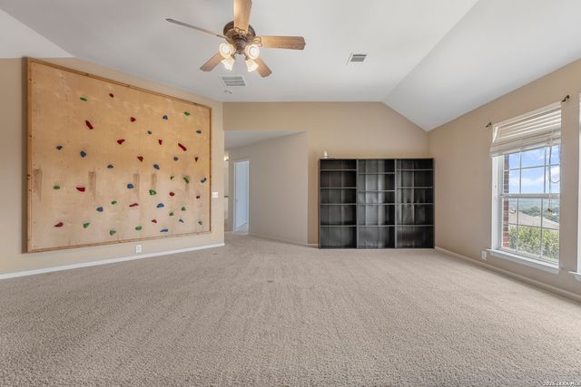 10515 Wind Walker, Helotes, TX 78023