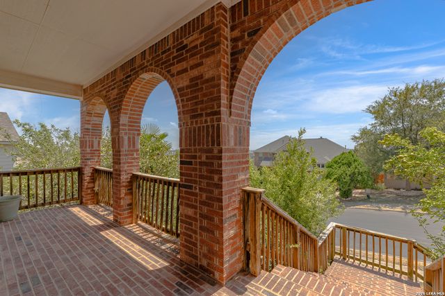 10515 Wind Walker, Helotes, TX 78023