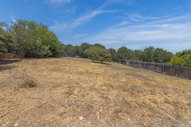 10515 Wind Walker, Helotes, TX 78023