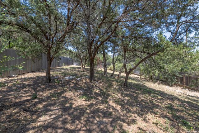 10515 Wind Walker, Helotes, TX 78023