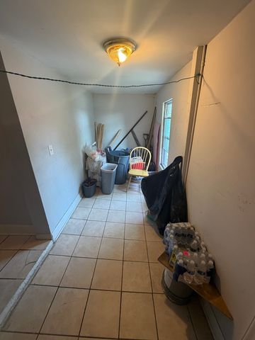 7009 S Perry Avenue, Chicago, IL 60621