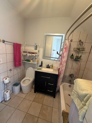 7009 S Perry Avenue, Chicago, IL 60621