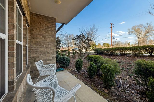 7487 Highway 70 S Apt 101, Nashville, TN 37221