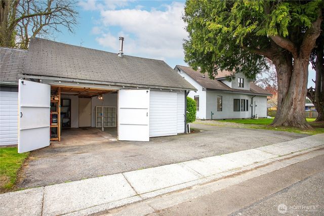 1218 Mitchell Ave, Blaine, WA 98230