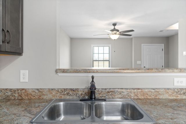 1008 Glenkirk Dr Unit C, Clarksville, TN 37042