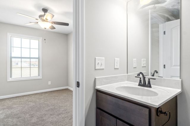 1008 Glenkirk Dr Unit C, Clarksville, TN 37042
