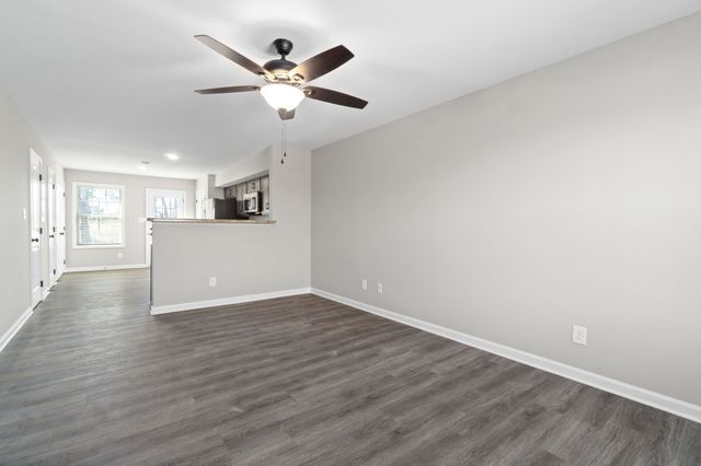 1008 Glenkirk Dr Unit C, Clarksville, TN 37042