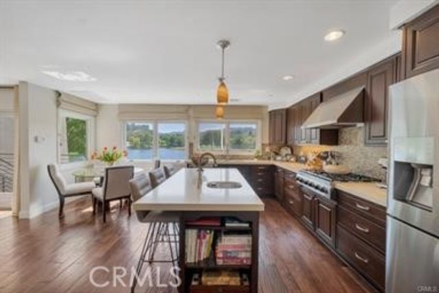 4645 Park Mirasol, Calabasas, CA 91302