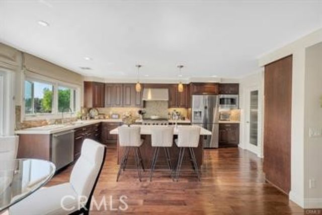 4645 Park Mirasol, Calabasas, CA 91302