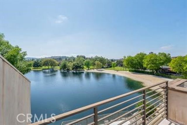 4645 Park Mirasol, Calabasas, CA 91302
