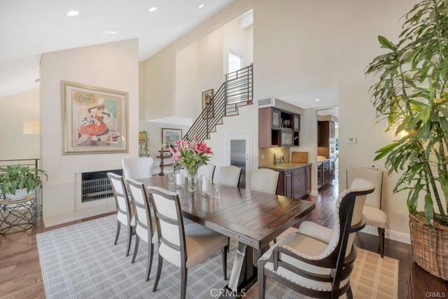 4645 Park Mirasol, Calabasas, CA 91302