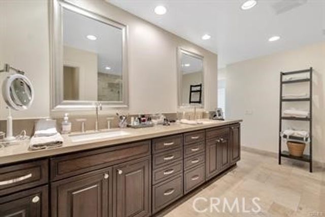 4645 Park Mirasol, Calabasas, CA 91302