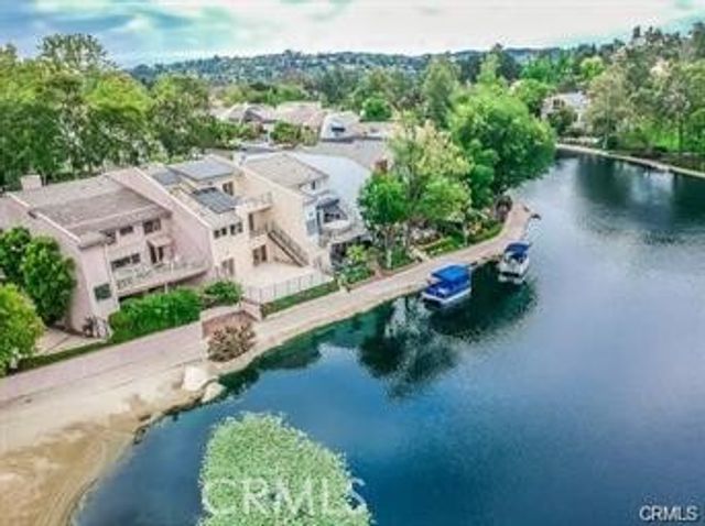 4645 Park Mirasol, Calabasas, CA 91302