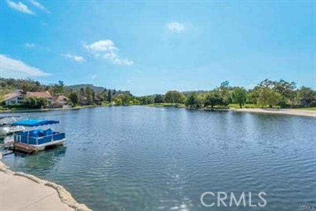4645 Park Mirasol, Calabasas, CA 91302