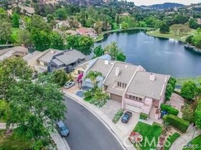 4645 Park Mirasol, Calabasas, CA 91302