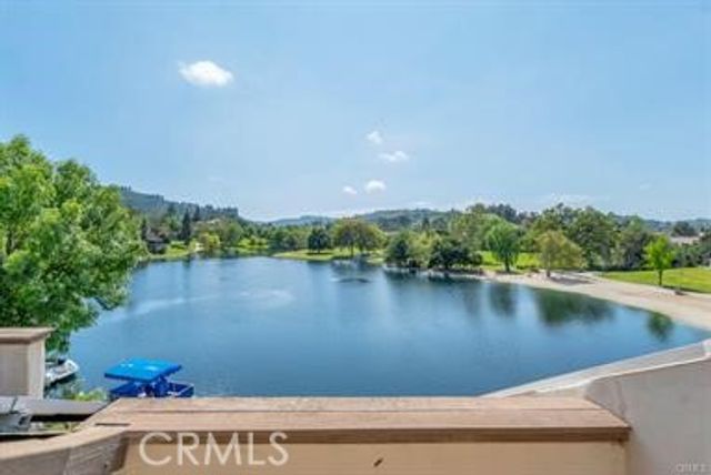4645 Park Mirasol, Calabasas, CA 91302