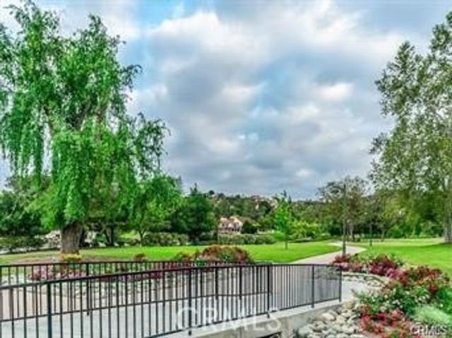 4645 Park Mirasol, Calabasas, CA 91302