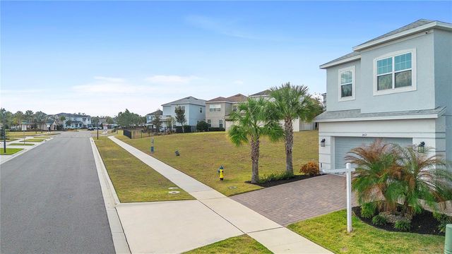 2812 HILLTOP ROAD, Clermont, FL 34711