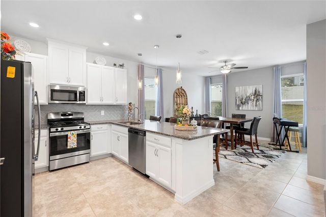 2812 HILLTOP ROAD, Clermont, FL 34711