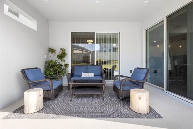 2812 HILLTOP ROAD, Clermont, FL 34711