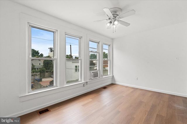 3538 T ST NW, Washington, DC 20007