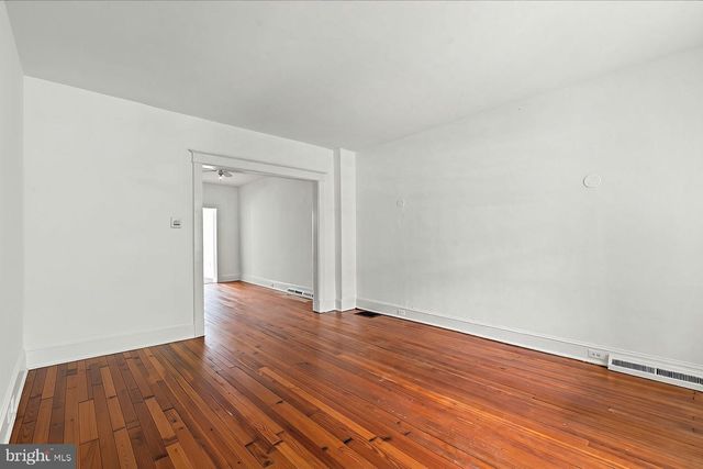 3538 T ST NW, Washington, DC 20007