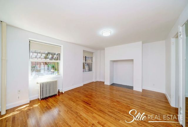 151 AVE B, New York City, NY 10009