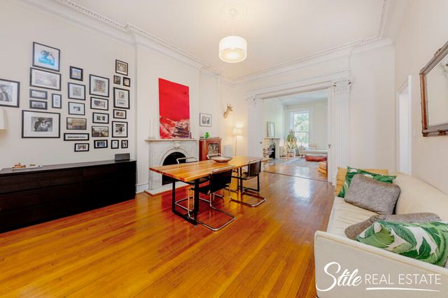 151 AVE B, New York City, NY 10009
