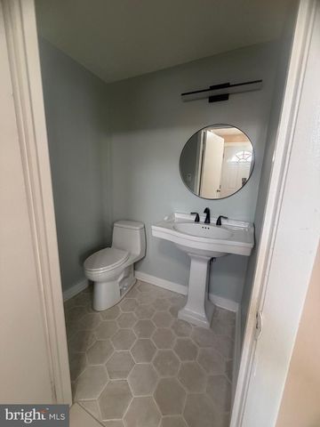 3468 VALE CT, Woodbridge, VA 22192