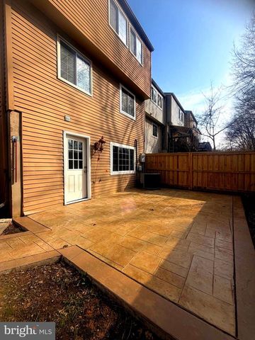 3468 VALE CT, Woodbridge, VA 22192