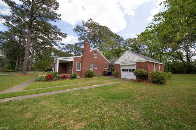 1152 Melvin DR, Portsmouth, VA 23701