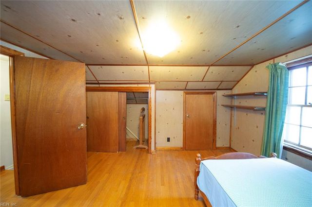 1152 Melvin DR, Portsmouth, VA 23701