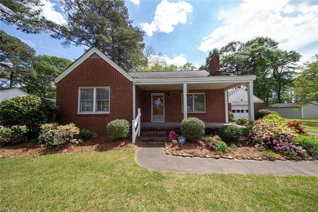 1152 Melvin DR, Portsmouth, VA 23701