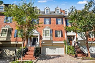 3685 Peachtree Road NE 16, Atlanta, GA 30319