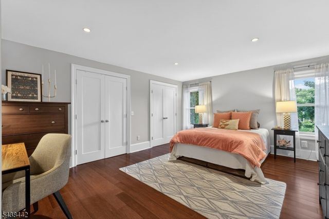 14 Gray St, Montclair Twp., NJ 07042